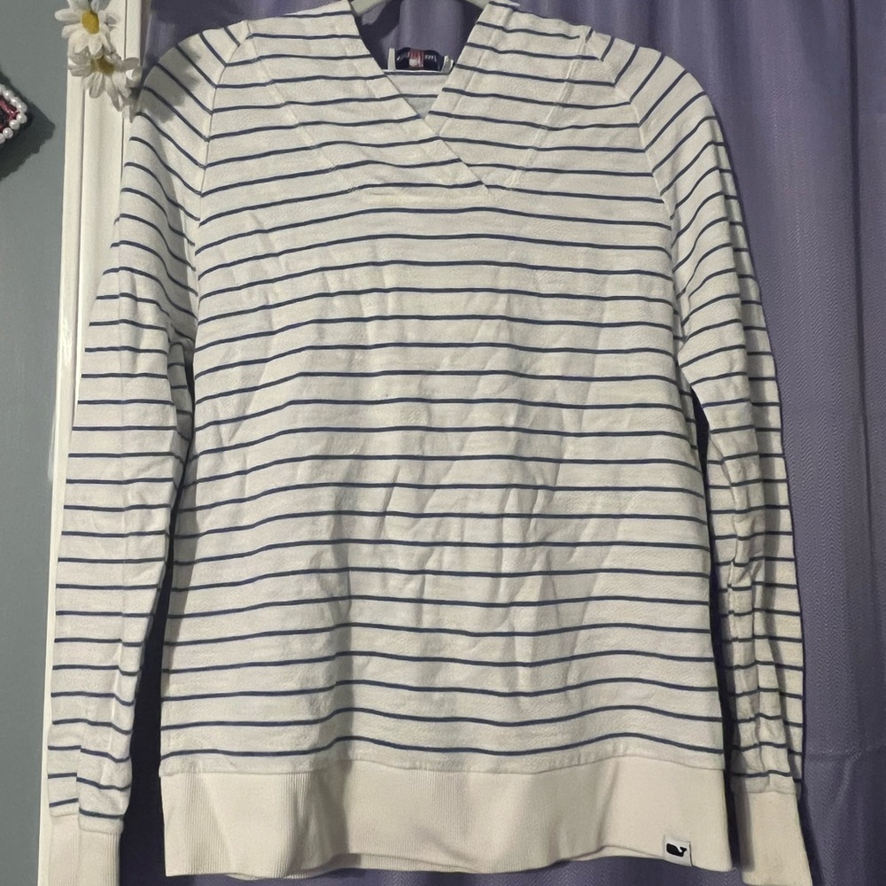 Vineyard vines hoodie
